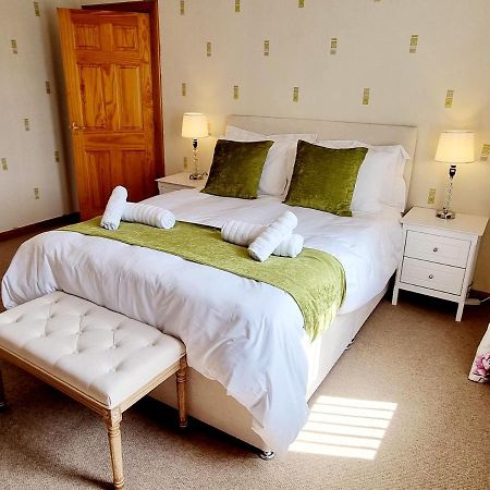 Inverness City 3 Bedroom House Free Parking Exteriör bild