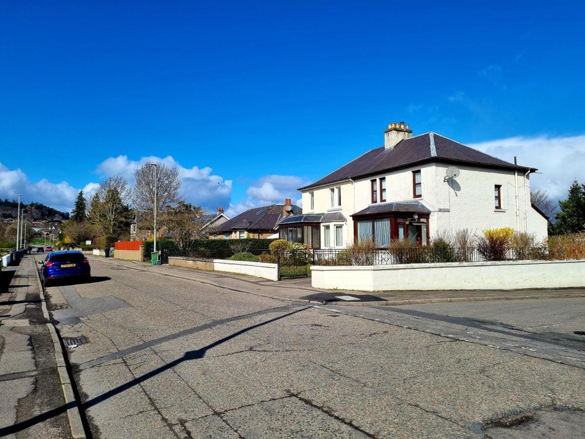 Inverness City 3 Bedroom House Free Parking Exteriör bild