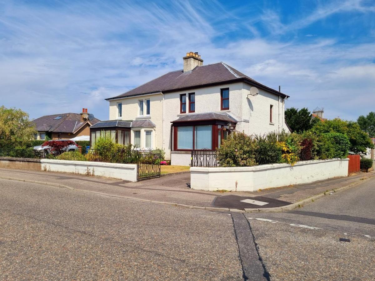 Inverness City 3 Bedroom House Free Parking Exteriör bild